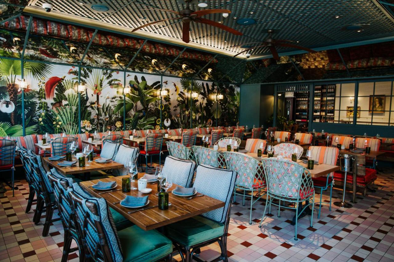 Ovolo The Valley Brisbane Bagian luar foto Interior of the restaurant